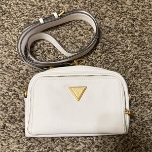 Guess Elegant White Crossbody Bag with Gold Accents